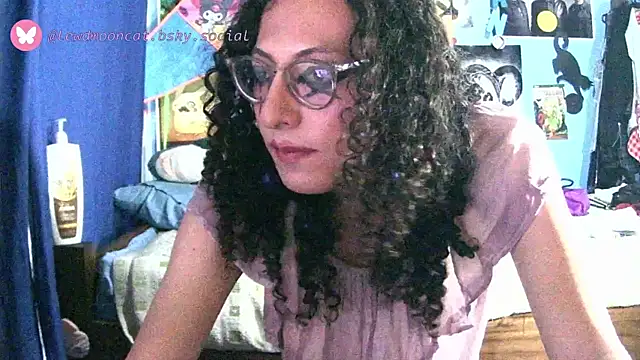 lewd_mooncat webcam