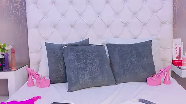 AntonellaEscudero webcam