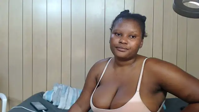 BootyDarkEbony webcam