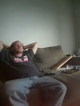 yourMasterisBored webcam