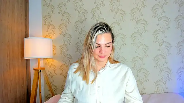 mahia_montenegro webcam