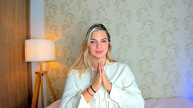 mahia_montenegro webcam