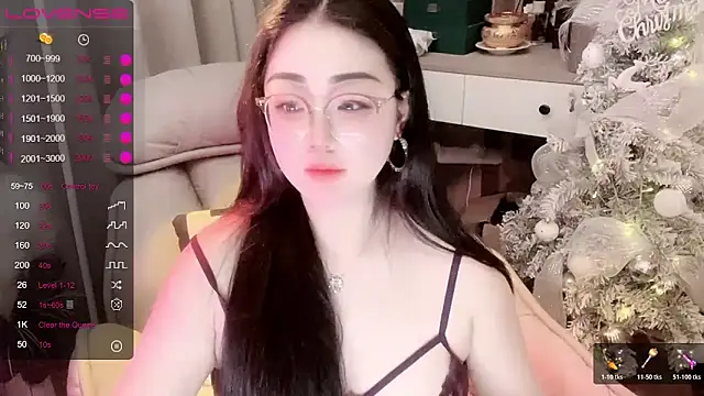 monica-666888- - Monica-666888-'s free webcam - UK Sex Cams