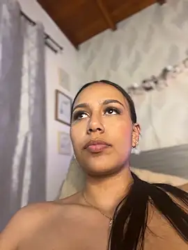 miilablake - MiilaBlake's free webcam - UK Sex Cams