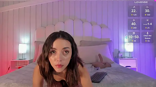 ashleyy_piink - Ashleyy_piink's free webcam - UK Sex Cams