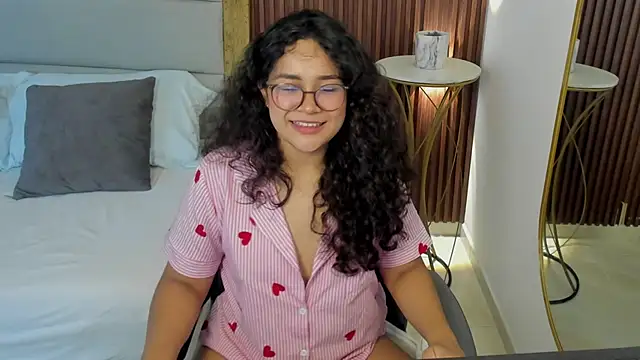 rossie_lanie_ - Rossie_lanie_'s free webcam - UK Sex Cams