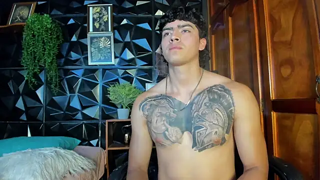 elliot_colton (M twink) - look how I get my milk and eat it