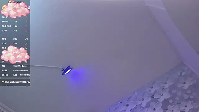 elodie_walker webcam