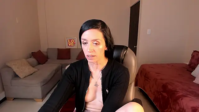 Kristen_Garner webcam