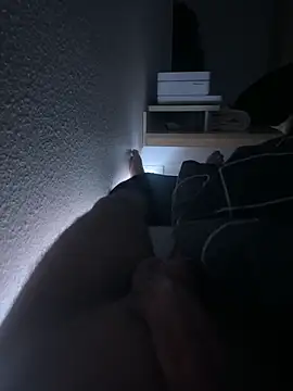 BIGDICK111000 webcam