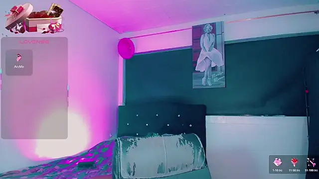 Kendall_hornyy webcam