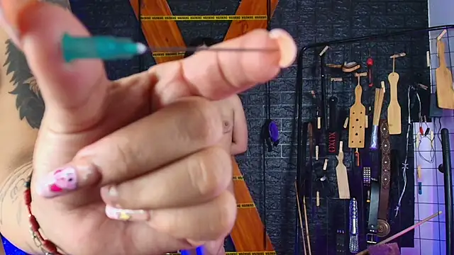 Mistress_lexi_bdsm webcam