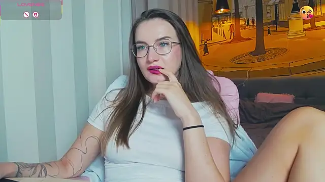 ALICE__ALICE69 webcam