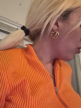 kimberlyReyes_ webcam