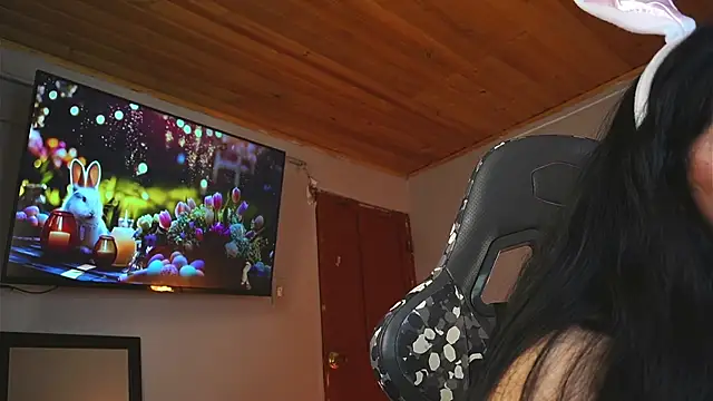 coraline_latin webcam