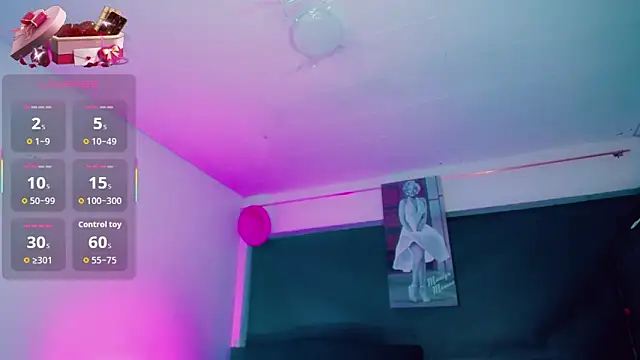 Kendall_hornyy webcam