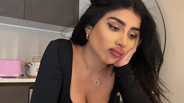 ArabicBarbie webcam