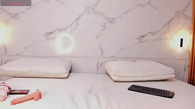 stefany_weit - Stefany_weit's free webcam - UK Sex Cams