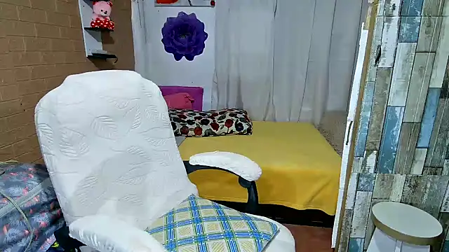 Filipina_Desire webcam