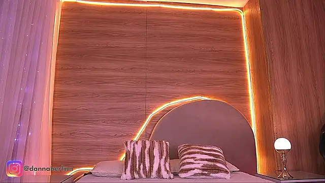 danna_berlin_ webcam