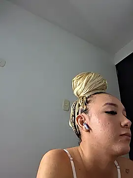 alaia_princess webcam