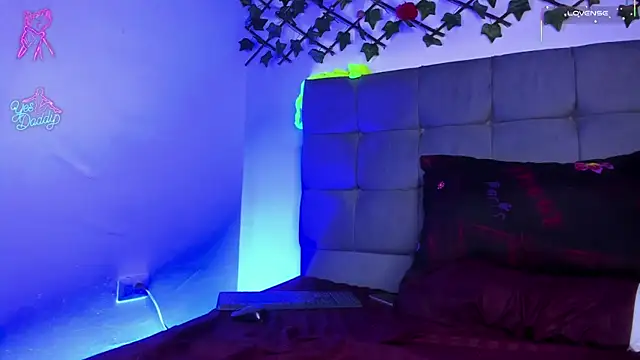 Lilith_RoseCss webcam