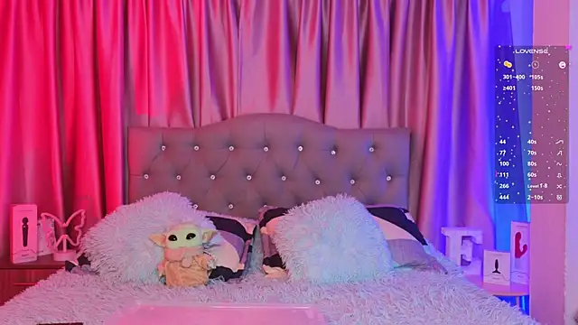 Emiily_Scott1 webcam