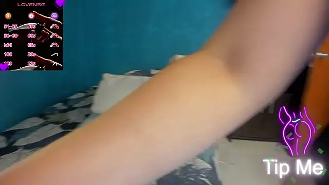 peanut_tangerine webcam