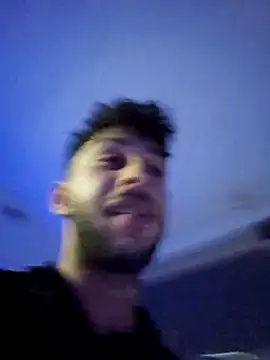 Iulianmarius12 webcam