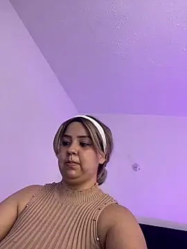 naugthy_sara - Naugthy_Sara's free webcam - UK Sex Cams