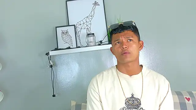 AndrewKenoxx_ webcam