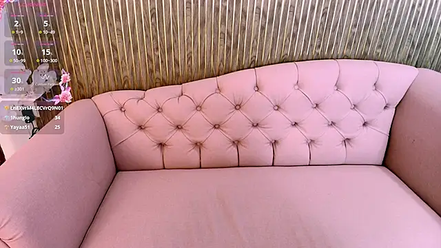 Aminaa_Kaarim webcam