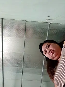 monglan-c - Monglan-c's free webcam - UK Sex Cams