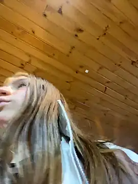 Isabella18_pink webcam