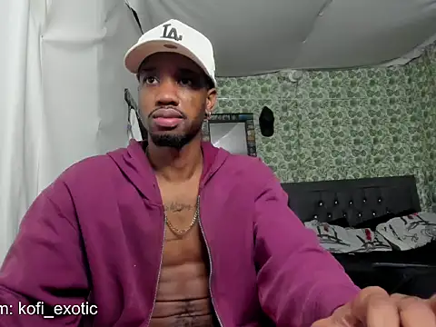 Kofi_exotic_2 webcam
