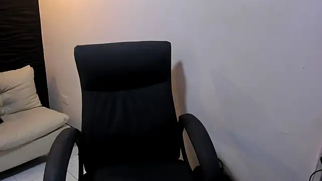 dominicjonnes webcam