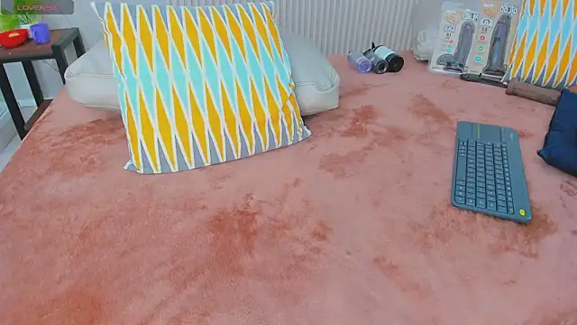 sabrina_shark_ - Sabrina_shark_'s free webcam