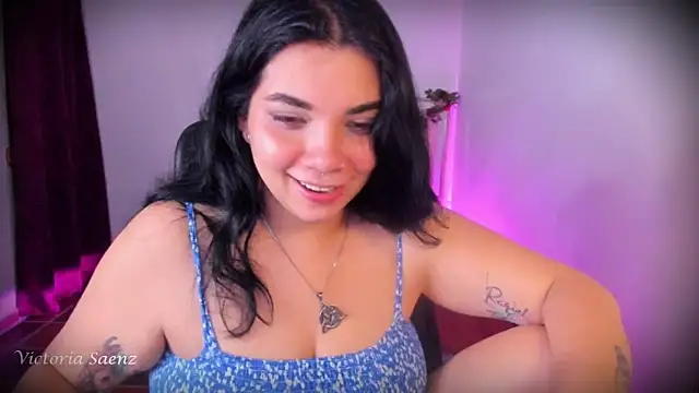 victoriaasaenz_ webcam