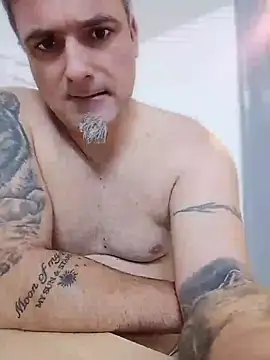 wifesfuckerpu webcam