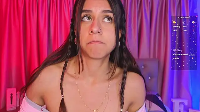 Emiily_Scott1 webcam