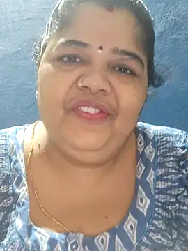 tamilthanushri webcam