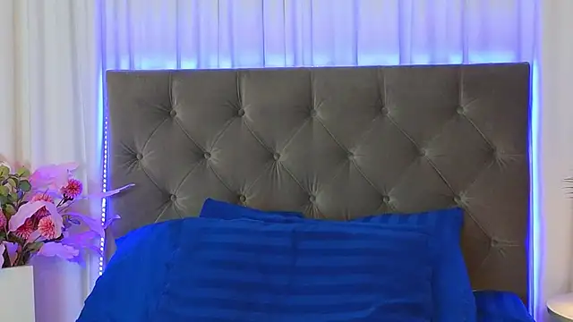 Ariana_Petite webcam