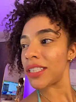 pretty_pettite webcam