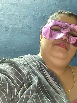 tamilthanushri webcam