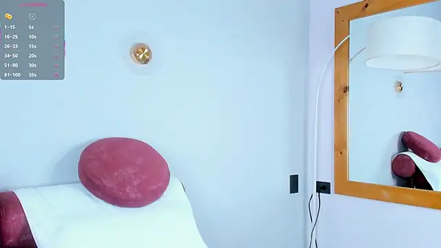 Travis_lenox_ webcam