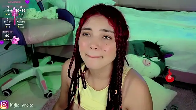 Kylie_brokee webcam