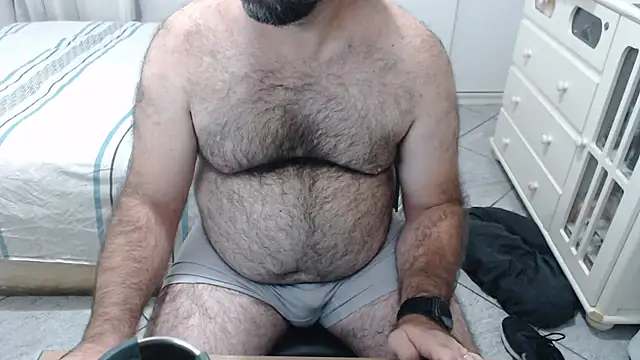 mysterbearmg (Ask my age) - CUM IN GOAL - Add Inst - Mysterbearmg