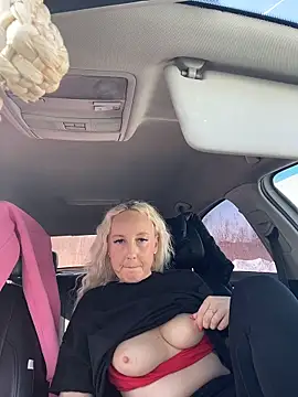 merlindave (F young) - Finger ass /naked🤪🥵🥵🥵✌️