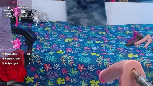 thalia_mills19 - Thalia_mills19's free webcam - UK Sex Cams