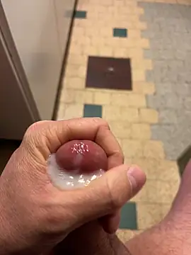 mikiss789 (Ask my age) - #big #big-ass #bisexuals #brunettes #cam2cam #daddies #ejaculation #handjob #masturbation #mobile #small-audience #swiss #trimmed #white